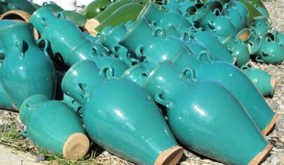 کوزه سفالی برای شراب