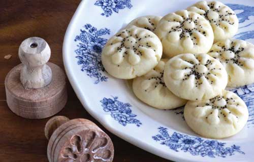 طرز تهیه شیرینی برنجی گیلان
