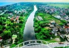 نزدیکترین شهر به چمخاله چه شهری است؟